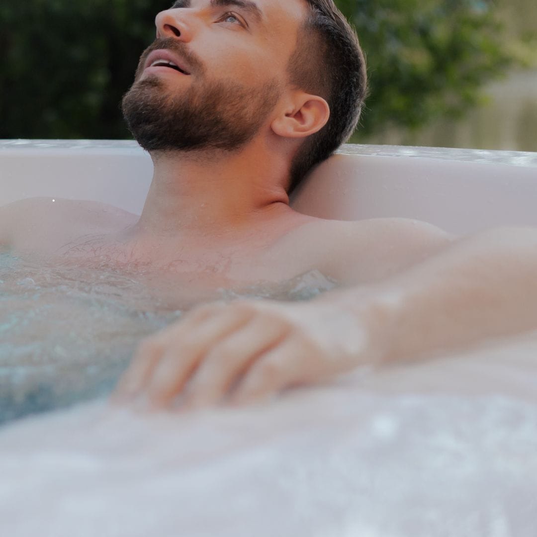 Pre and post-workout cold plunging